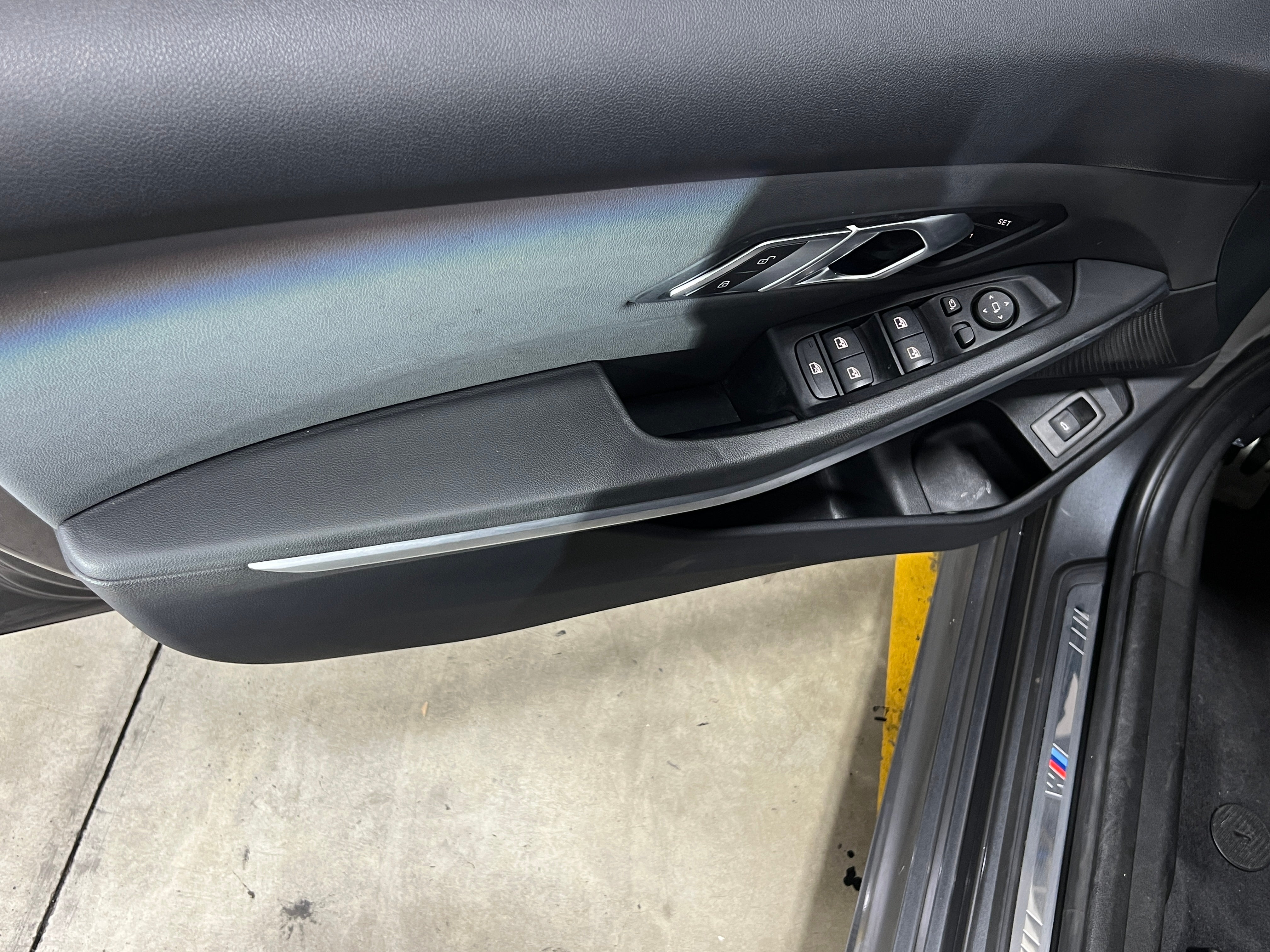 bmw 3 series 2019 WBA5R1C5XKFH15568 image bmw 3 series 2019 WBA5R1C5XKFH15568 image